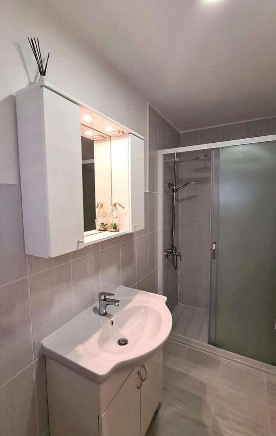 Apartments Ana Медулин Экстерьер фото