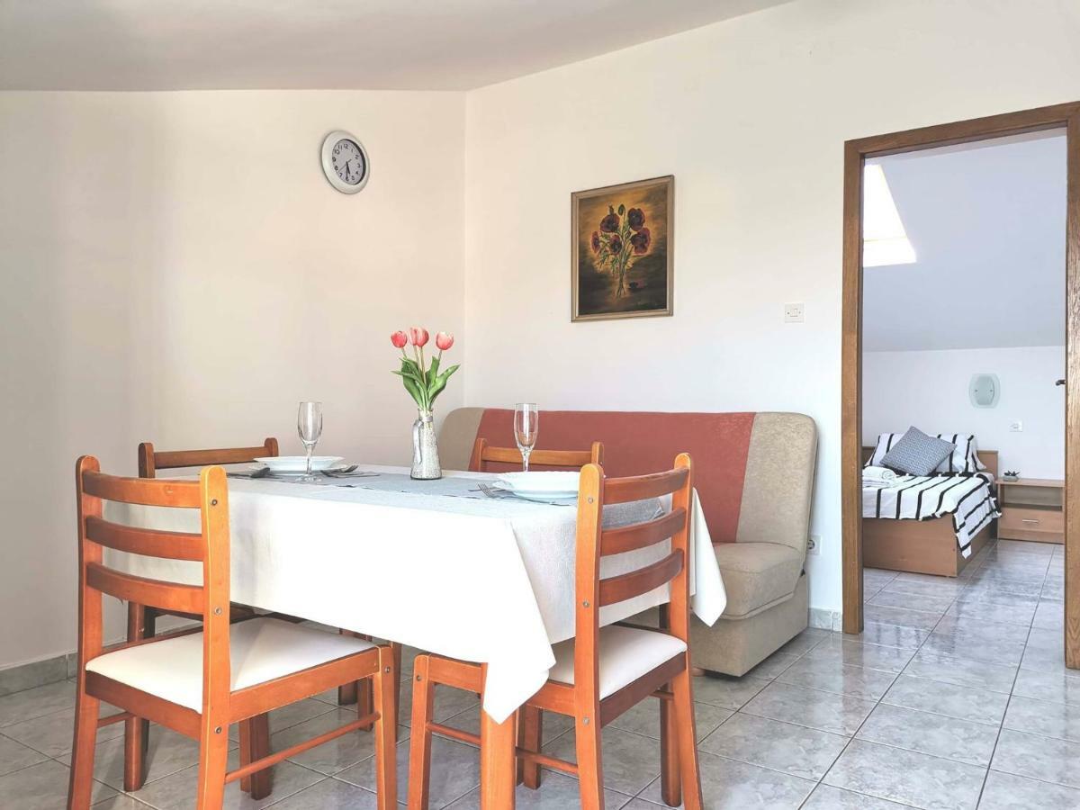 Apartments Ana Медулин Экстерьер фото