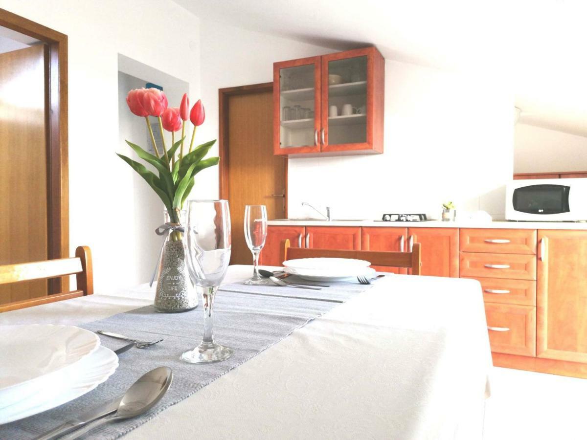 Apartments Ana Медулин Экстерьер фото
